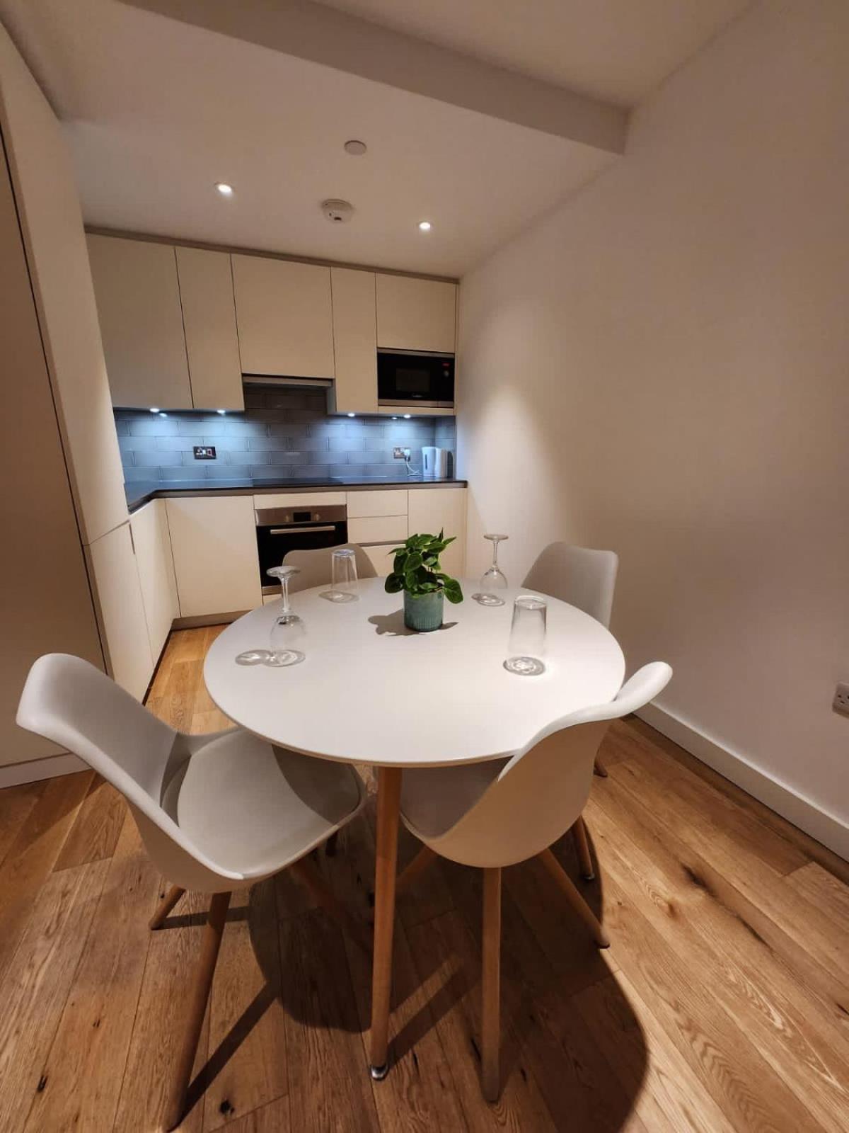 Kaf Luxury Apartment Londra Dış mekan fotoğraf