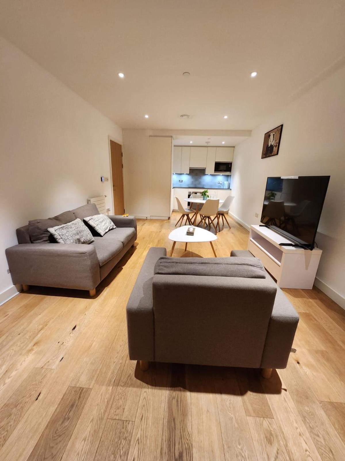 Kaf Luxury Apartment Londra Dış mekan fotoğraf